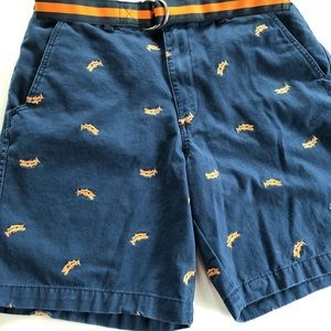 Izod critter navy shorts